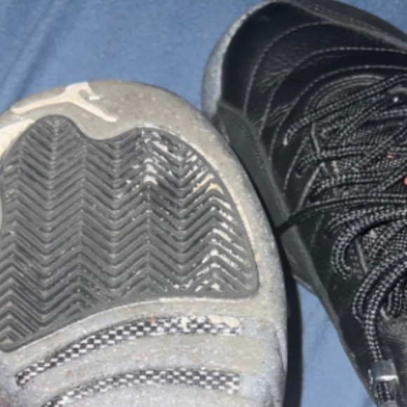 Jordan 12 utility - Picture 3 of 4